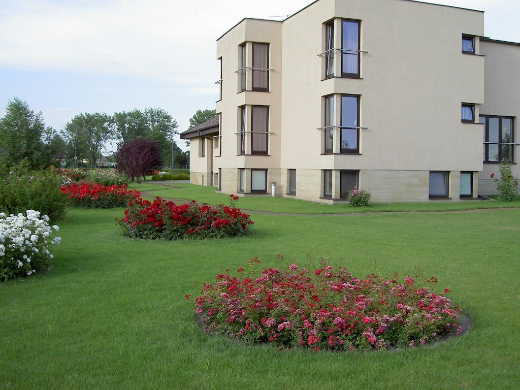 Hotel Grodzki Познань Экстерьер фото